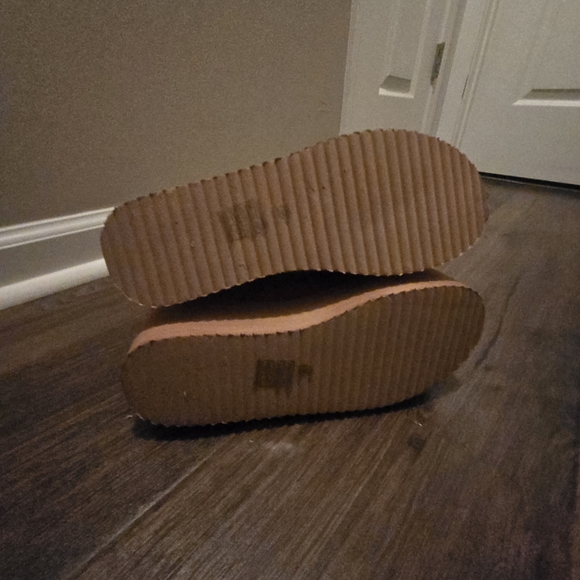 ShuShop Rust Platform Boots - Picture 5 of 6